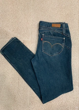 Pantalón vaquero Levis mujer 29, brand: Levi's, condizioni: Ottime, taglia: Altro, €20.00, €21.70 include la Protezione acquisti