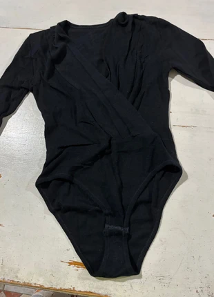 Body scollo a V, condizioni: Nuovo senza cartellino, taglia: S / IT 40 / EU 36, €5.00, €5.95 include la Protezione acquisti