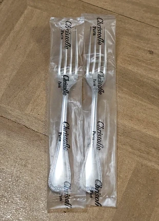 Fourchettes à entremets christofle modele malmaison, marke: Christofle, zustand: Neu, mit Etikett, 55,00 €, 58,45 € beinhaltet Vinted-Käuferschutz Pro