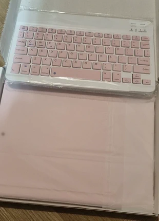 IPad keyboard and case, brand: stwmooce, condition: New with tags, £15.00, £16.45 includes Buyer Protection