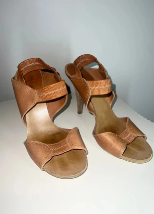 Chaussure à talon Chloé / 38,5, marca: Chloé, estado: Muy bueno, tamaño: 38.5, 59,00 €, 62,65 € Protección al comprador Pro incluida