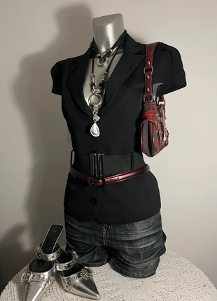 Cardigan y2k avec ceinture élastique vintage année 2000, brand: Vintage, condizioni: Ottime, taglia: M / IT 42 / EU 38, €25.00, €26.95 include la Protezione acquisti Pro