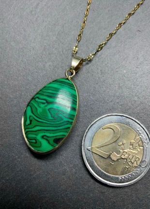 Collier avec un pedentif vert, brand: Bijoux & Fantaisie, condition: Very good, €7.00, €8.05 includes Buyer Protection