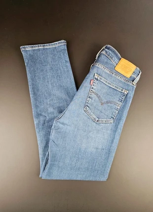 Jean Levi's 724 bleu femme Straight W29, brand: Levi's, condition: Very good, size: L / 40 / 12, €27.50, €29.58 includes Buyer Protection