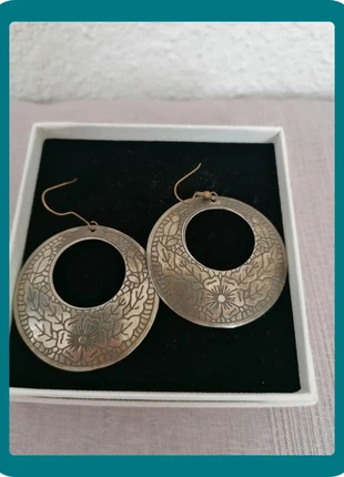 Boucles d'oreilles pour oreilles percées =3€, marque: R&B, état: Bon état, 3,00 €, 3,85 € Protection acheteurs (Pro) incluse