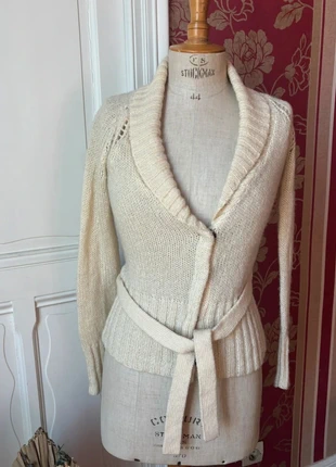 Gilet long crème en maille GAP - Ceinture, col châle, taille S/M, merk: GAP, staat: Heel goed, maat: M / 38 / 10, € 18,00, € 19,60 inclusief Kopersbescherming