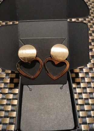 Boucles d'oreilles coeur en Acier inoxydable Doré brossé – NEUF, marque: Tendance, état: Neuf avec étiquette, 5,90 €, 6,90 € Protection acheteurs (Pro) incluse