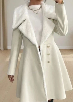 Manteau beige col fourrure – Taille M, marca: Maison elisa, estado: Muito bom, tamanho: M / 38 / 10, €49.90, €53.10 inclui Proteção do Comprador