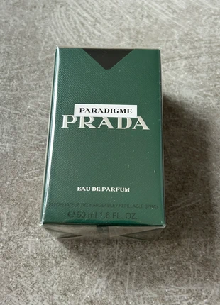 Prada paradigme, marque: Prada, état: Neuf avec étiquette, 65,00 €, 68,95 € Protection acheteurs incluse