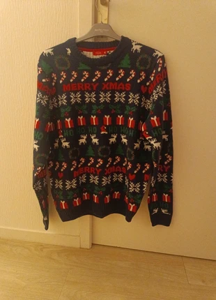 Pull de Noël, brand: Tissaia, condizioni: Nuovo senza cartellino, taglia: M, €2.00, €2.80 include la Protezione acquisti