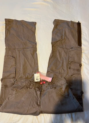 gorgeous vintage y2k 2000’s style unique brown low rise carpentry style cargos, brand: Vintage Dressing, condition: New with tags, size: S / UK 8-10, £15.00, £16.45 includes Buyer Protection