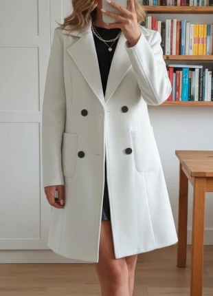 Manteau trench blanc long avec bouton élégant, taille S, marque: Fiolda, état: Très bon état, taille: S / 36 / 8, 59,90 €, 63,60 € Protection acheteurs incluse