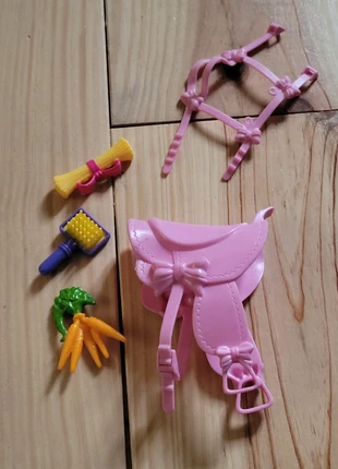 Matériel equitation poupée mannequin barbie, marke: Barbie, zustand: Sehr gut, größe: Einheitsgröße, 7,00 €, 8,05 € inklusive Vinted-Käuferschutz