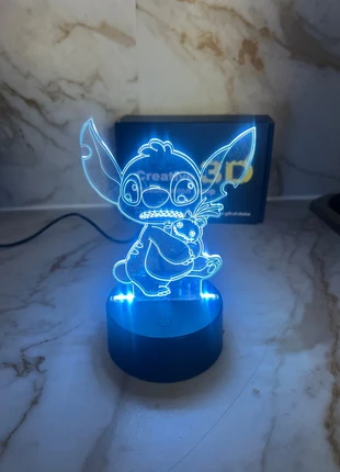 Lampada 3D di Stitch con tre ricambi, marke: creative 3D lamp, zustand: Sehr gut, 10,00 €, 11,20 € inklusive Vinted-Käuferschutz