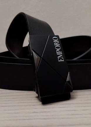 Black Designer-Style Belt • Sleek Geometric Buckle • Minimalist / Luxury / Streetwear, marke: Emporio, zustand: Neu, größe: 120, 14,00 €, 15,40 € inklusive Vinted-Käuferschutz