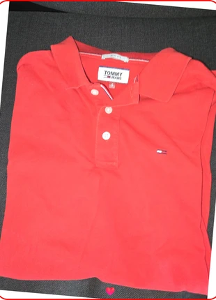 polo tommy rouge S, brand: Tommy Jeans, condition: Very good, size: S, €6.00, €7.00 includes Buyer Protection