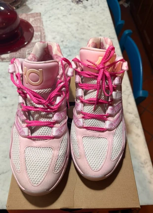 Nike KD18 Aunt pearl, marque: Nike, état: Très bon état, taille: 45,5, 130,00 €, 137,20 € Protection acheteurs incluse
