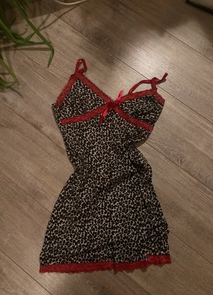 Panterprint jurk, merk: Alternative, staat: Heel goed, maat: M / 38 / 10, € 15,00, € 16,45 inclusief Kopersbescherming