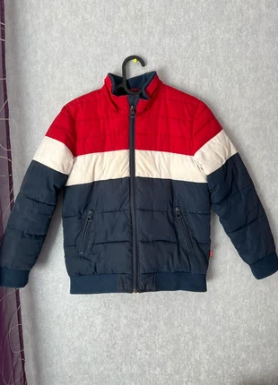 Doudoune Levi’s 10 ans, marke: Levi's, zustand: Sehr gut, größe: 10 Jahre / 140, 15,00 €, 16,45 € inklusive Vinted-Käuferschutz