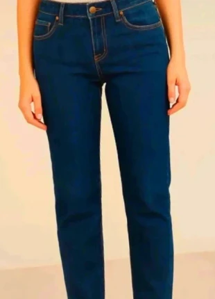 Jean Tommy Hilfiger Rome droit – Taille 38 (27/32), marke: Tommy Hilfiger, zustand: Sehr gut, größe: M / 38 / 10, 25,00 €, 26,95 € inklusive Vinted-Käuferschutz