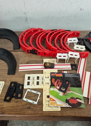 Ancien circuit majorette motor, brand: Majorette, condizioni: Buone, taglia: Taglia unica, €15.00, €16.45 include la Protezione acquisti Pro