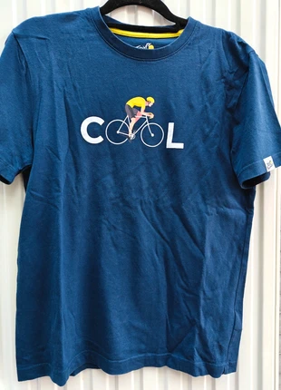 Donker blauwe T-shirt Tour de France, marque: Jules, état: Très bon état, taille: S, 7,00 €, 8,05 € Protection acheteurs incluse