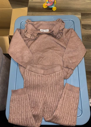 Ensemble pull marron 18mois, marque: Shein, état: Très bon état, taille: 18-24 mois / 86 cm, 5,00 €, 5,95 € Protection acheteurs incluse