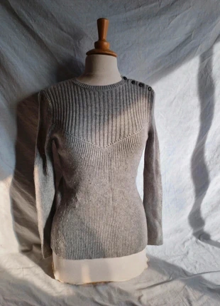 Pull Bonpoint femme 100 % cachemire taille 34/36, brand: Bonpoint, condizioni: Ottime, taglia: XS / IT 38 / EU 34, €44.90, €47.85 include la Protezione acquisti