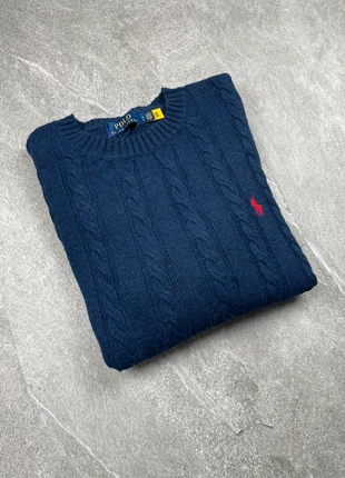 Pull Ralph Lauren Torsadé – Bleu (Logo Rouge, Taille M), merk: Ralph Lauren, staat: Nieuw zonder prijskaartje, maat: M, € 58,90, € 62,55 inclusief Kopersbescherming