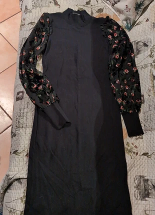 Robe noire, marque: Yessica, état: Très bon état, taille: XS / 34 / 6, 8,00 €, 9,10 € Protection acheteurs incluse