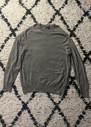 Uniqlo grijze pull, marque: Uniqlo, état: Neuf sans étiquette, taille: L, 15,00 €, 16,45 € Protection acheteurs incluse