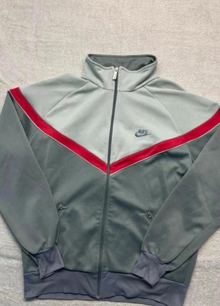 Veste Nike Sport Vintage col montant / chemise Taille L Unisex, brand: Nike, condition: Very good, size: L, €8.00, €9.10 includes Buyer Protection Pro