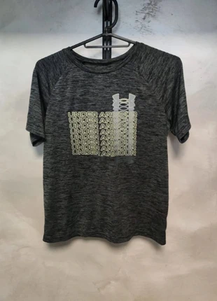 Tee shirt under armour, marke: Under Armour, zustand: Sehr gut, größe: S / 36 / 8, 4,50 €, 5,43 € inklusive Vinted-Käuferschutz