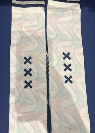 Ajax sokken seizoen 23/24 maat 42/46 Adidas, merk: adidas, staat: Nieuw zonder prijskaartje, maat: M | 43–46, € 5,00, € 5,95 inclusief Kopersbescherming