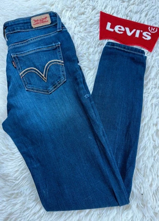 Jean Lévi’s Legging W28 FR38.     L1517, marque: Levi's, état: Très bon état, taille: M / 38 / 10, 17,00 €, 18,55 € Protection acheteurs (Pro) incluse