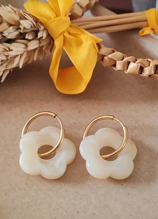 Créoles acier inoxydable doré grande fleur, marque: Tendance, état: Très bon état, 4,99 €, 5,94 € Protection acheteurs incluse