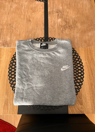 Sweat Nike Gris M Homme, marque: Nike, état: Très bon état, taille: M, 18,00 €, 19,60 € Protection acheteurs incluse