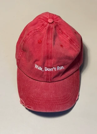 Camper Cap Walk, Don’t Run., brand: Camper, condizioni: Nuovo con cartellino, taglia: Taglia unica, €15.00, €16.45 include la Protezione acquisti