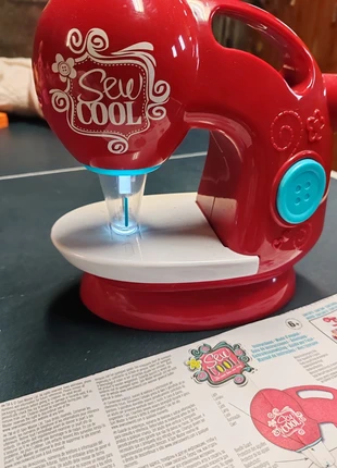Machine à coudre, marca: Sew Cool, estado: Muito bom, tamanho: Tamanho único, €5.00, €5.95 inclui Proteção do Comprador