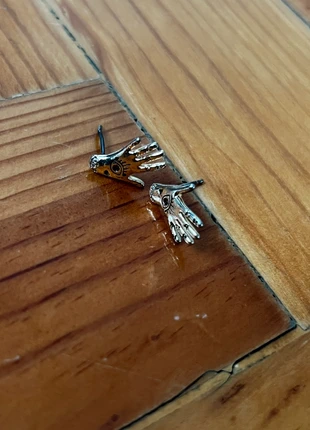 Detailed Hamsa Hand Earrings – Statement Jewelry, staat: Heel goed, € 7,00, € 8,05 inclusief Kopersbescherming