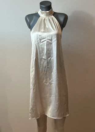 Robe longue Rihoas, taille M, Crème, très bon état, marque: Rihoas, état: Très bon état, taille: M / 38 / 10, 19,99 €, 21,69 € Protection acheteurs (Pro) incluse