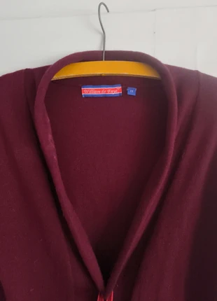Cardigan bord à bord en cachemire mélangé bordeaux William de Faye Taille 1, merk: William de Faye, staat: Heel goed, maat: M / 38 / 10, € 8,25, € 9,36 inclusief Kopersbescherming
