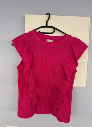 T-shirt fushia, brand: Shoeby, condition: Very good, size: 15 years / 170 cm, €2.00, €2.80 includes Buyer Protection