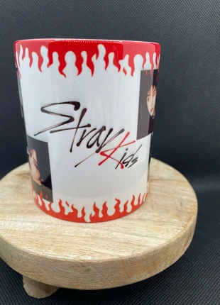 Mug Stray Kids, marque: Hoaana sublimation, état: Très bon état, 8,00 €, 9,10 € Protection acheteurs (Pro) incluse