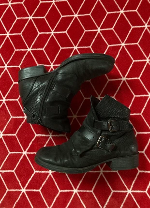 Bottes style gothique/ rock, marque: Mjus, état: Très bon état, taille: 40, 25,00 €, 26,95 € Protection acheteurs incluse