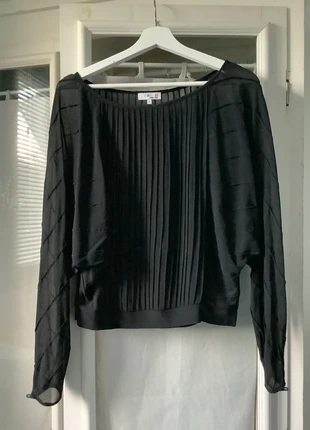 Blouse noire, marque: Ba&sh, état: Très bon état, taille: M / 38 / 10, 20,00 €, 21,70 € Protection acheteurs incluse