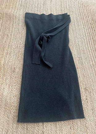 Kokerrok met ceintuur grijze - Sissi Boy, merk: Sissy Boy, staat: Nieuw zonder prijskaartje, maat: S / 36 / 8, € 7,00, € 8,05 inclusief Kopersbescherming