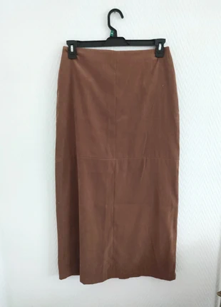Jupe longue en suédine chocolat marron effet daim peau de pêche 38 vintage 90s, brand: Vintage Dressing, condizioni: Ottime, taglia: M / IT 42 / EU 38, €18.00, €19.60 include la Protezione acquisti