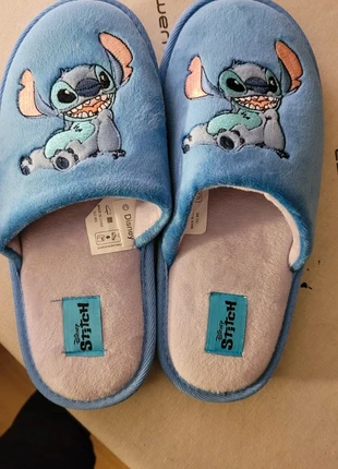 Chaussons Stitch, marque: Stitch, état: Très bon état, taille: 40, 5,00 €, 5,95 € Protection acheteurs incluse