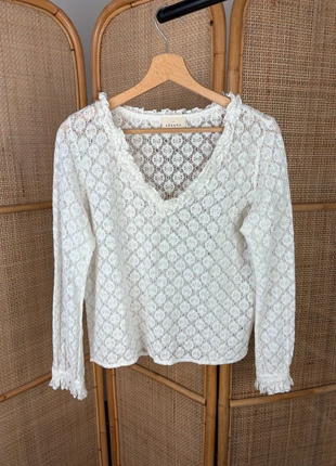 Blouse Ecru en Dentelle Leonora Sézane en Coton Taille 36, marca: Sézane, estado: Muito bom, tamanho: S / 36 / 8, €70.00, €74.20 inclui Proteção do Comprador Pro